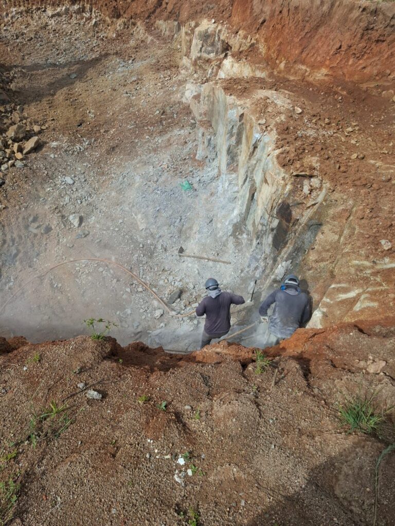 Terreno sendo preparado - BG2