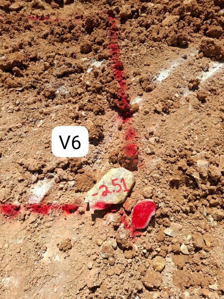 Terreno sendo preparado para construção - BG2